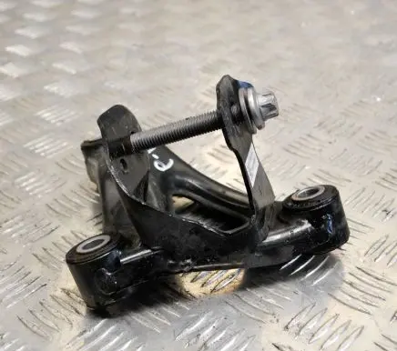 Tesla Model 3 Engine mounting bracket 111152000B 111023200C