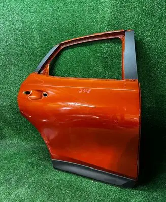 KIA Xceed Rear door