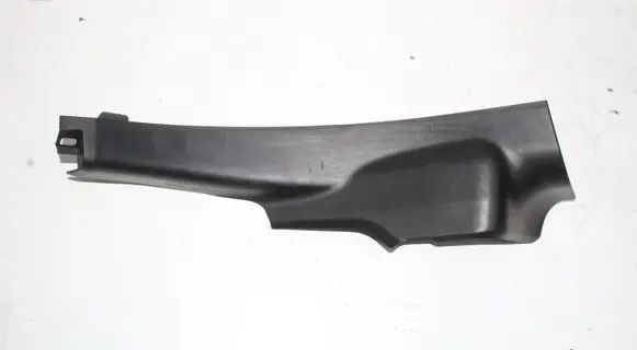 Maserati Ghibli Rear sill trim cover 6700113650