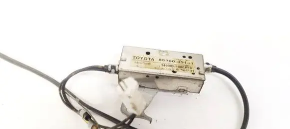 Toyota Avensis T250 Antenna control unit 8630005151 86300-05151