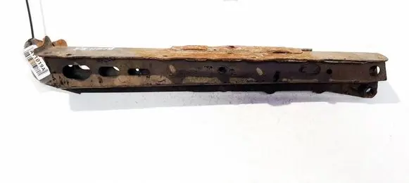 Toyota Avensis T270 Radiator support slam panel 