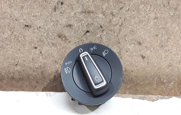 Volkswagen Golf VII Light switch 5GM941431C