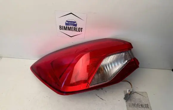 Ford Focus Rear/tail lights JX7B13405DF 04122019 C519RL5