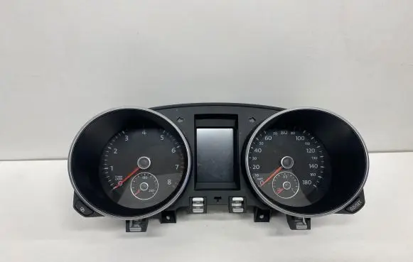 Volkswagen Golf VI Speedometer (instrument cluster) 5K6920970H