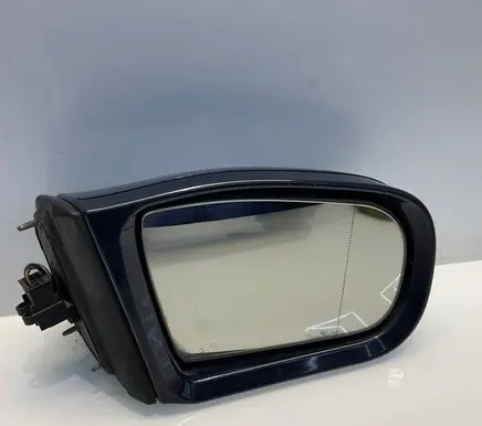 Mercedes-Benz E W210 Front door electric wing mirror 