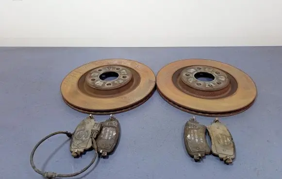 Audi A4 S4 B9 Front brake disc