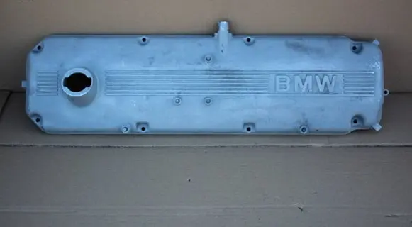 BMW 7 E32 Rocker cam cover 1710973