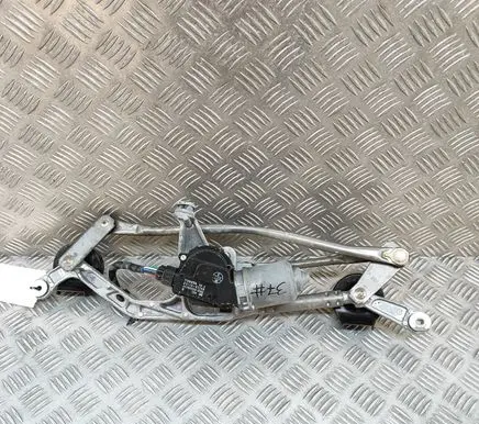 Toyota Auris 150 Front wiper linkage and motor 8511002340 AE1593003562
