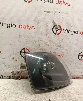 Volkswagen PASSAT B4 Front reflector 084411531RF 0407