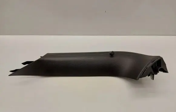 Volkswagen Tiguan Tailgate/trunk side cover trim 5N0867704B