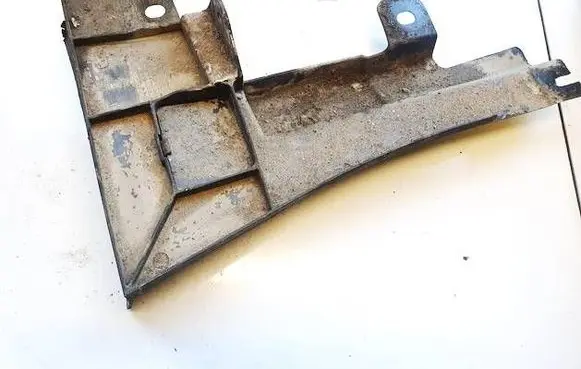 Mini One - Cooper Coupe R56 Rear bumper mounting bracket 1502918 13077710