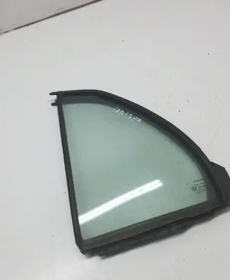 Toyota Yaris Rear vent window glass 43R00048 DOT24AS2M68