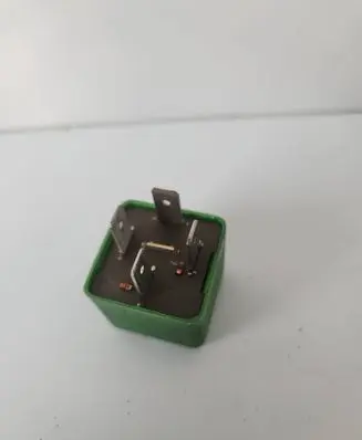 Opel Omega B2 Other relay 03447012