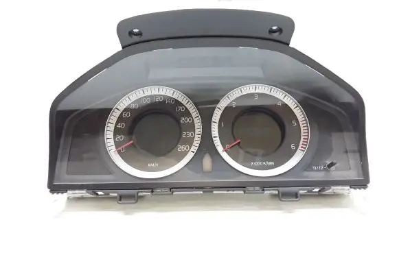 Volvo XC60 Speedometer (instrument cluster) 31270901AA 31270901