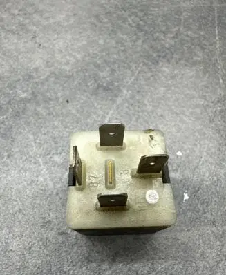 Audi A4 S4 B6 8E 8H Other relay 141951253B