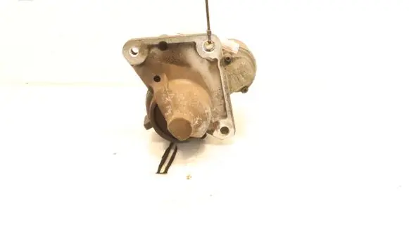 Peugeot 208 Starter motor TSS22E26