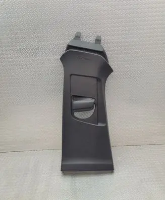 Volvo V40 Cross country (B) pillar trim (top) 31307224