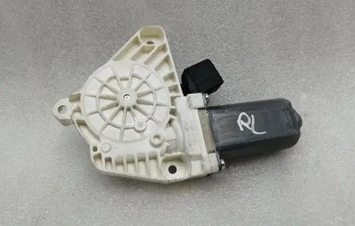 Mercedes-Benz SL AMG R231 Front door window regulator motor A2078200542