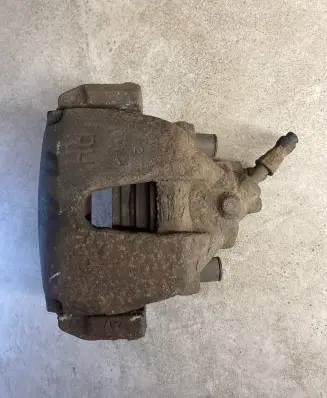 Volvo S40 Front brake caliper