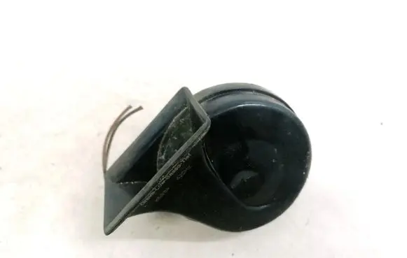 Audi A6 S6 C4 4A Horn signal