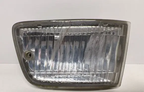 Lexus LS 400 Fog light part 