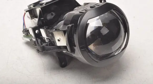 Mini Clubman F54 Headlight/headlamp dust cover 