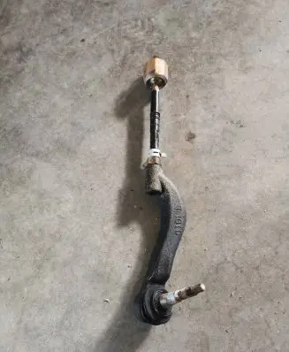 Chevrolet Corvette C7 Steering tie rod 22913276 22913277