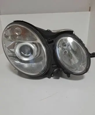 Mercedes-Benz E W211 Headlight/headlamp 15436001