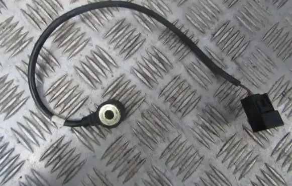 Ford Focus Detonation knock sensor 98mf12a699ba