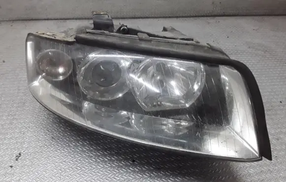 Audi A4 S4 B6 8E 8H Headlight/headlamp 8E0941030Q