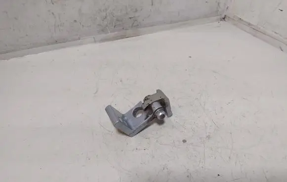 Rear door upper hinge