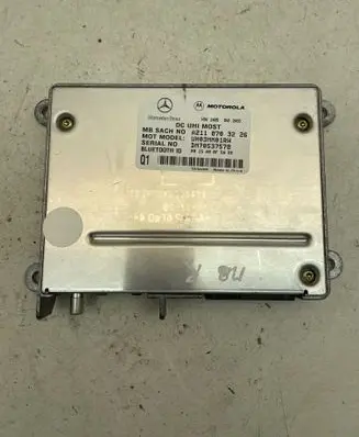 Mercedes-Benz R AMG W251 Bluetooth control unit module A2118703226 DM70537578