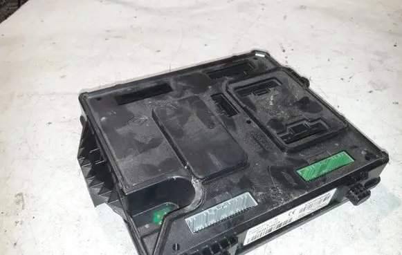 Renault Megane III Comfort/convenience module 284B17882R