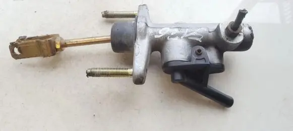 Toyota Yaris Clutch master cylinder 3145416010