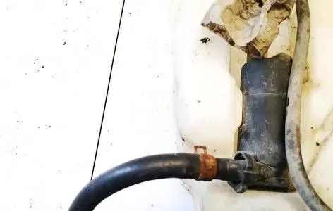 Alfa Romeo 159 Headlight washer pump 