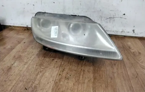 Volkswagen Phaeton Headlight/headlamp