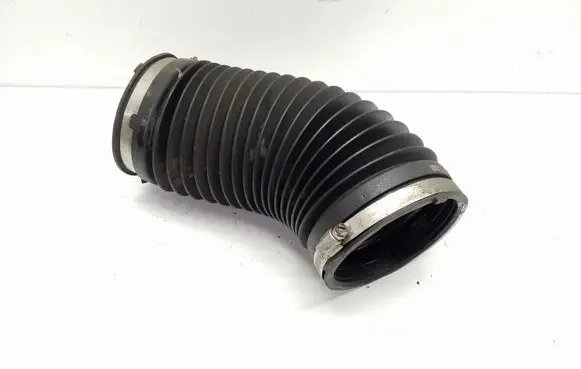 Chrysler Town & Country V Air intake duct part