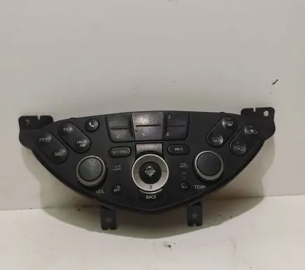 Nissan Primera Head unit multimedia control 