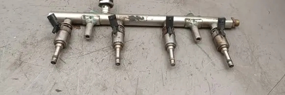 Fuel main line pipe