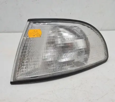 Audi A4 S4 B5 8D Front indicator light 183566B