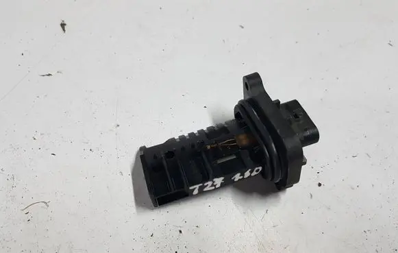 Toyota Avensis T270 Mass air flow meter 8506408 0281006092