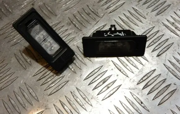 Audi A5 8T 8F Number plate light 4G0943021 4437