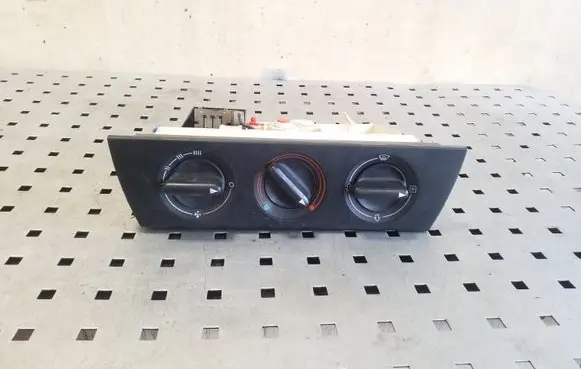 Audi A6 S6 C4 4A Climate control unit 4A0959511