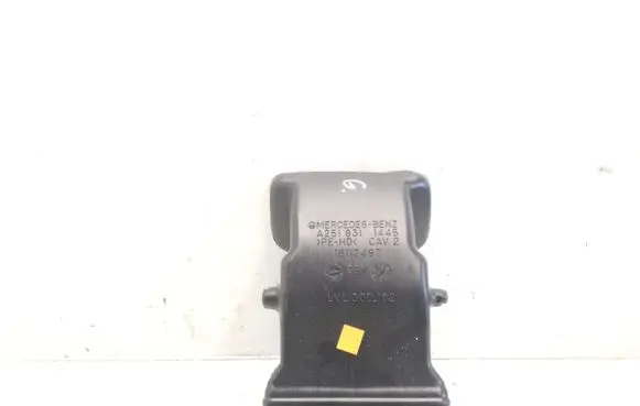 Mercedes-Benz R W251 Other center console (tunnel) element A2518311445