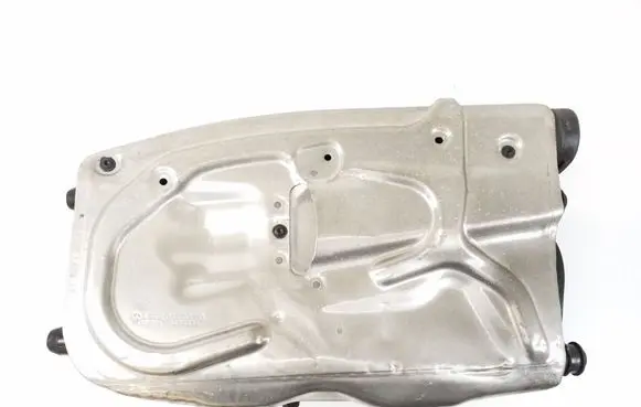 Mercedes-Benz SLK R172 Air filter box A6510901701
