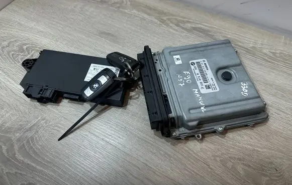 Engine ECU kit and lock set