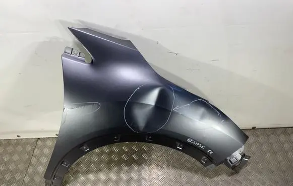 Mitsubishi Eclipse Cross Fender