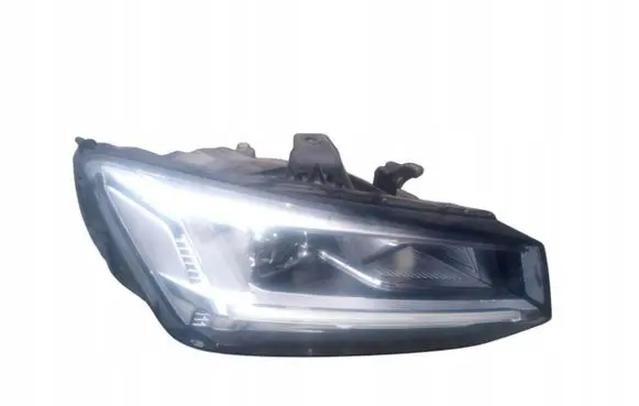 Audi Q2 - Headlight/headlamp