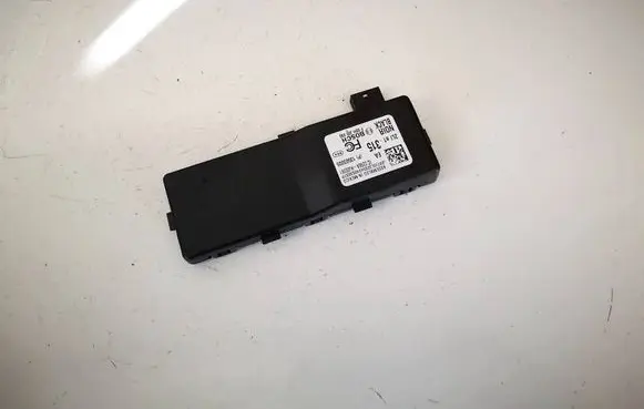 Chevrolet Cruze Antenna control unit 13503205 f00hj00490