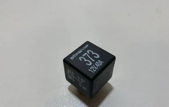 Audi A6 S6 C6 4F Other relay 8D0951253A